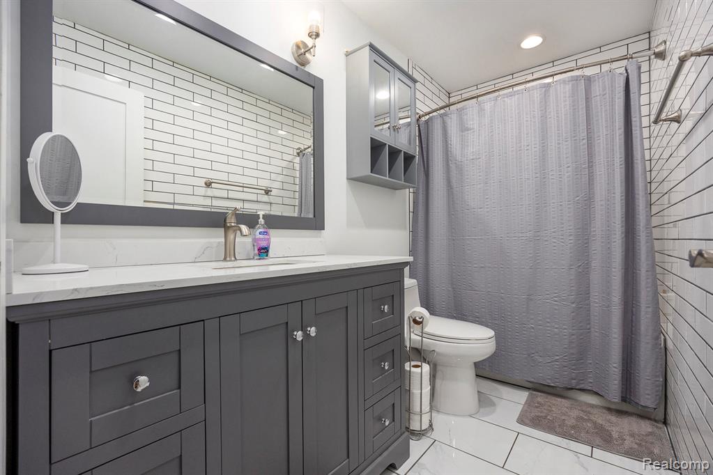 1443 Dauner Road Fenton, MI 48430 - Photo 15 of 50