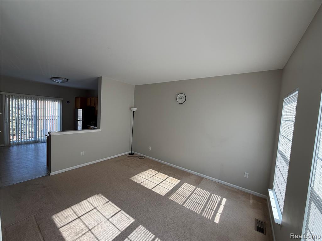 44745 Ellery Lane Novi, MI 48377 - Photo 11 of 17
