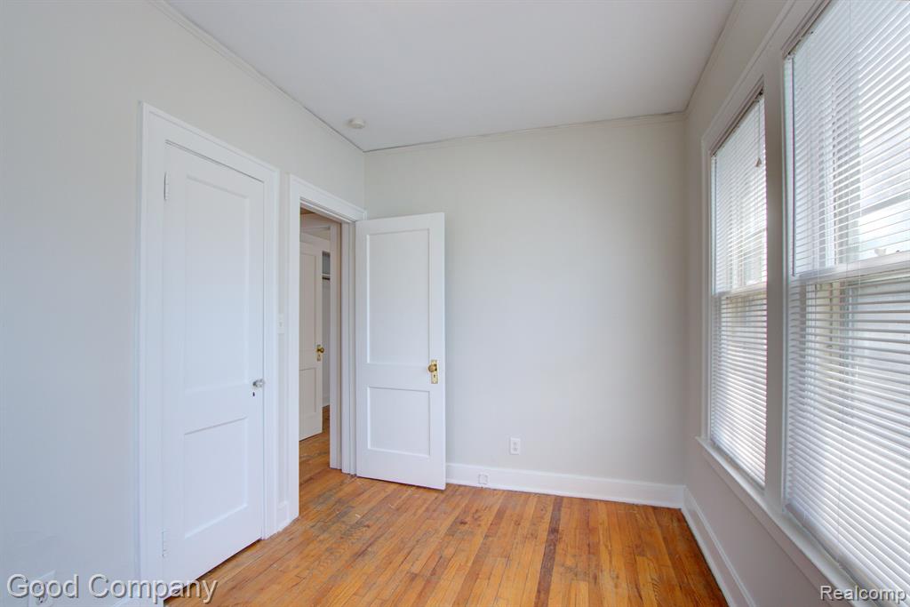 492 Withington Street, Unit 1 Ferndale, MI 48220 - Photo 24 of 34