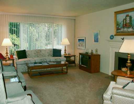 1049 Washington Road Mt. Lebanon, PA 15228 - Photo 2 of 8 Gallery Image 2