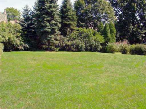 1049 Washington Road Mt. Lebanon, PA 15228 - Photo 8 of 8 Gallery Image 8