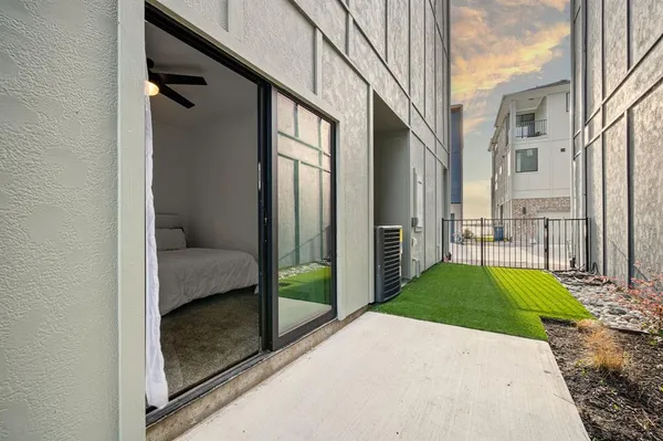 $3,900 | 802 Resort Drive, Rowlett, TX 75088