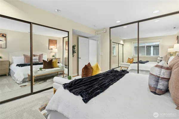 $330,000 | 9515 Northeast 180th Street, Unit C101, Bothell, WA 98011