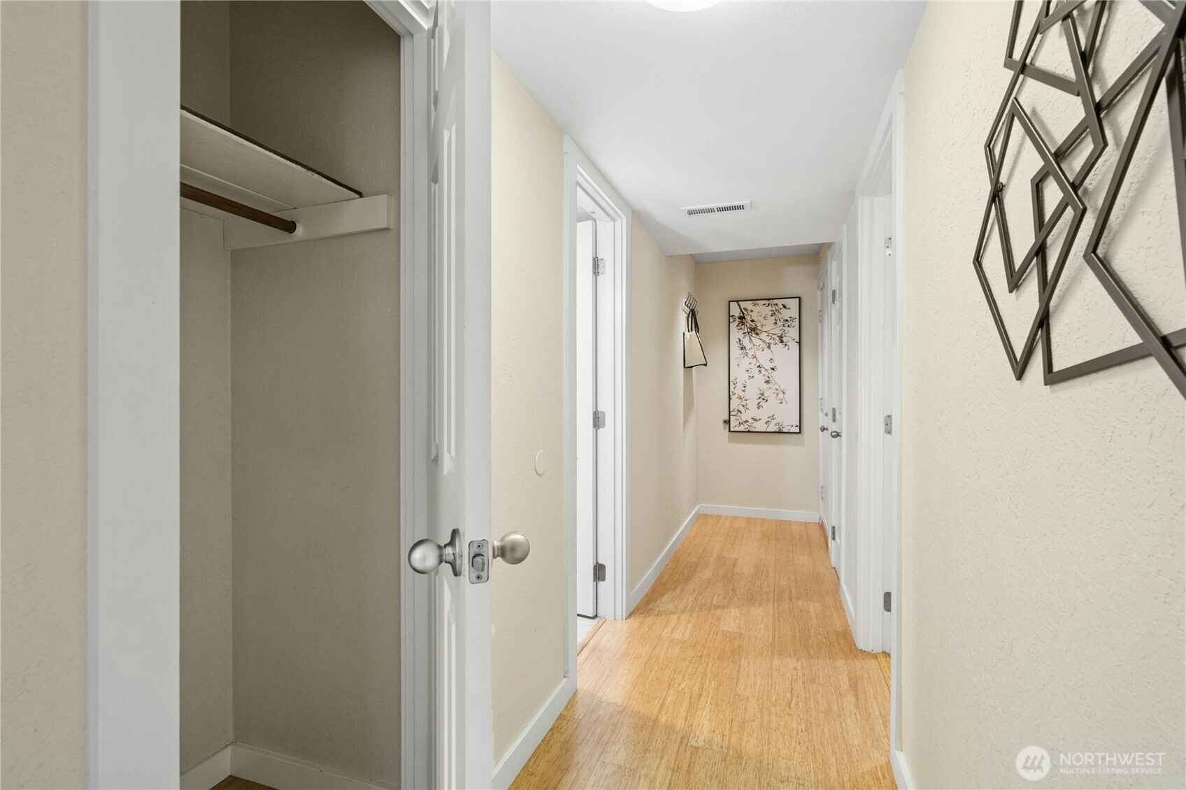 9515 Northeast 180th Street, Unit C101 Bothell, WA 98011 - Photo 4 of 25