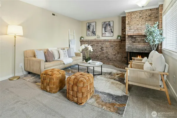 $330,000 | 9515 Northeast 180th Street, Unit C101, Bothell, WA 98011