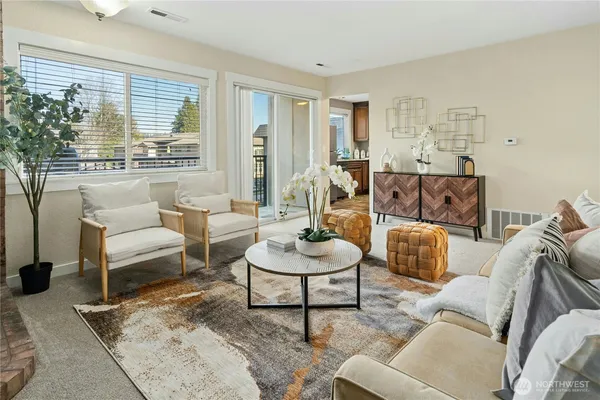 $330,000 | 9515 Northeast 180th Street, Unit C101, Bothell, WA 98011