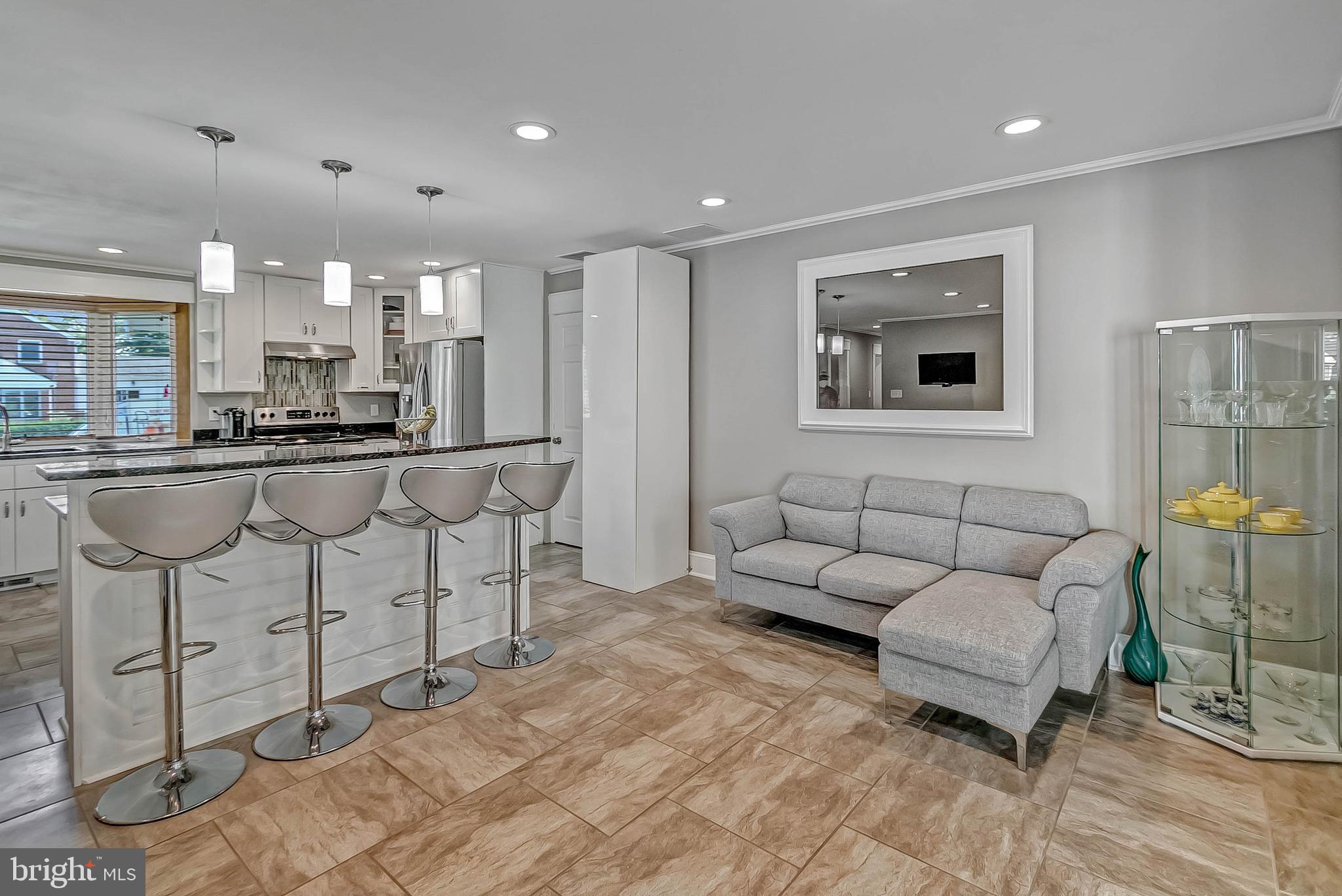 7207 Giles Place Springfield, VA 22150 - Photo 11 of 55