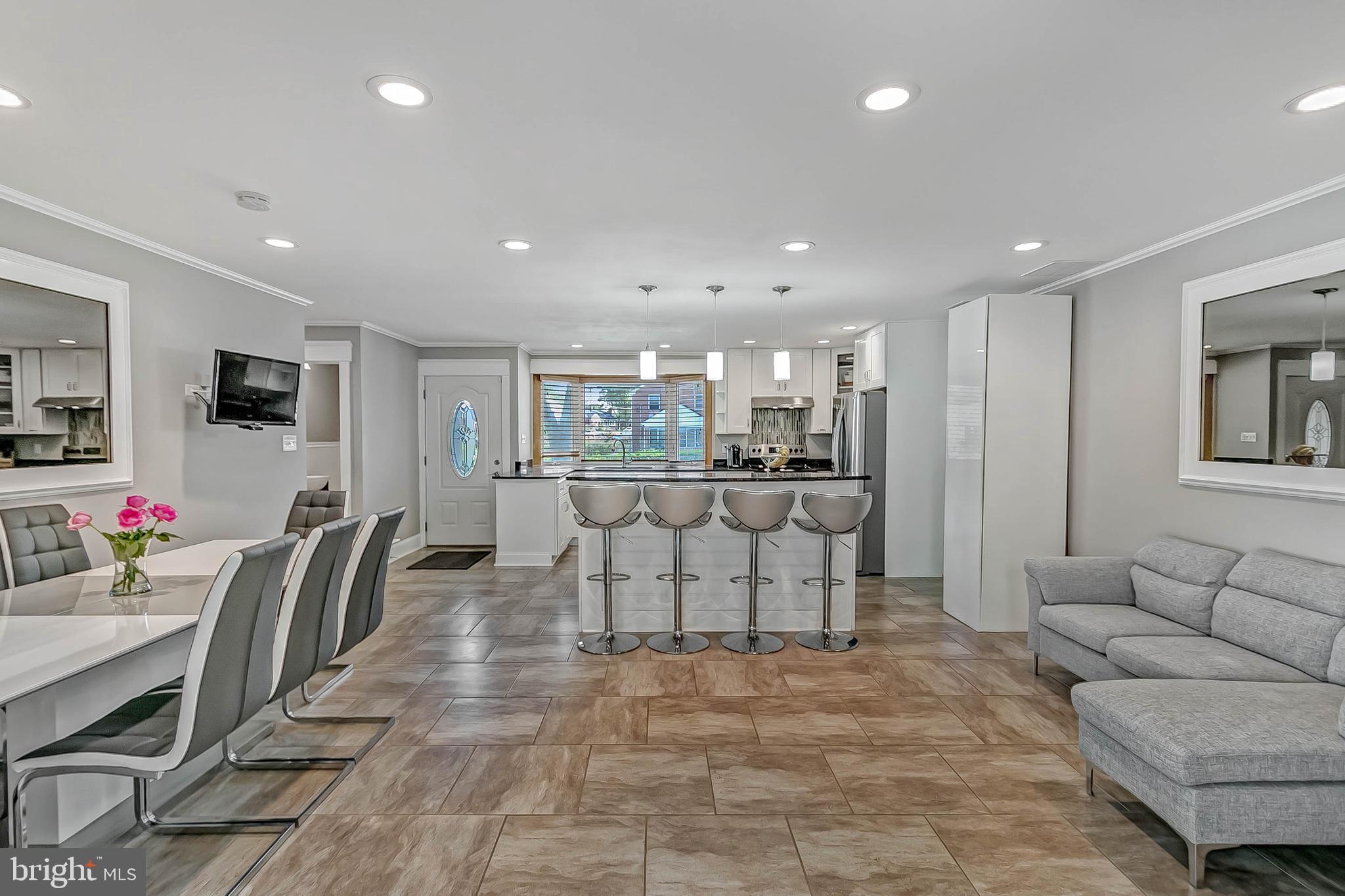 7207 Giles Place Springfield, VA 22150 - Photo 12 of 55