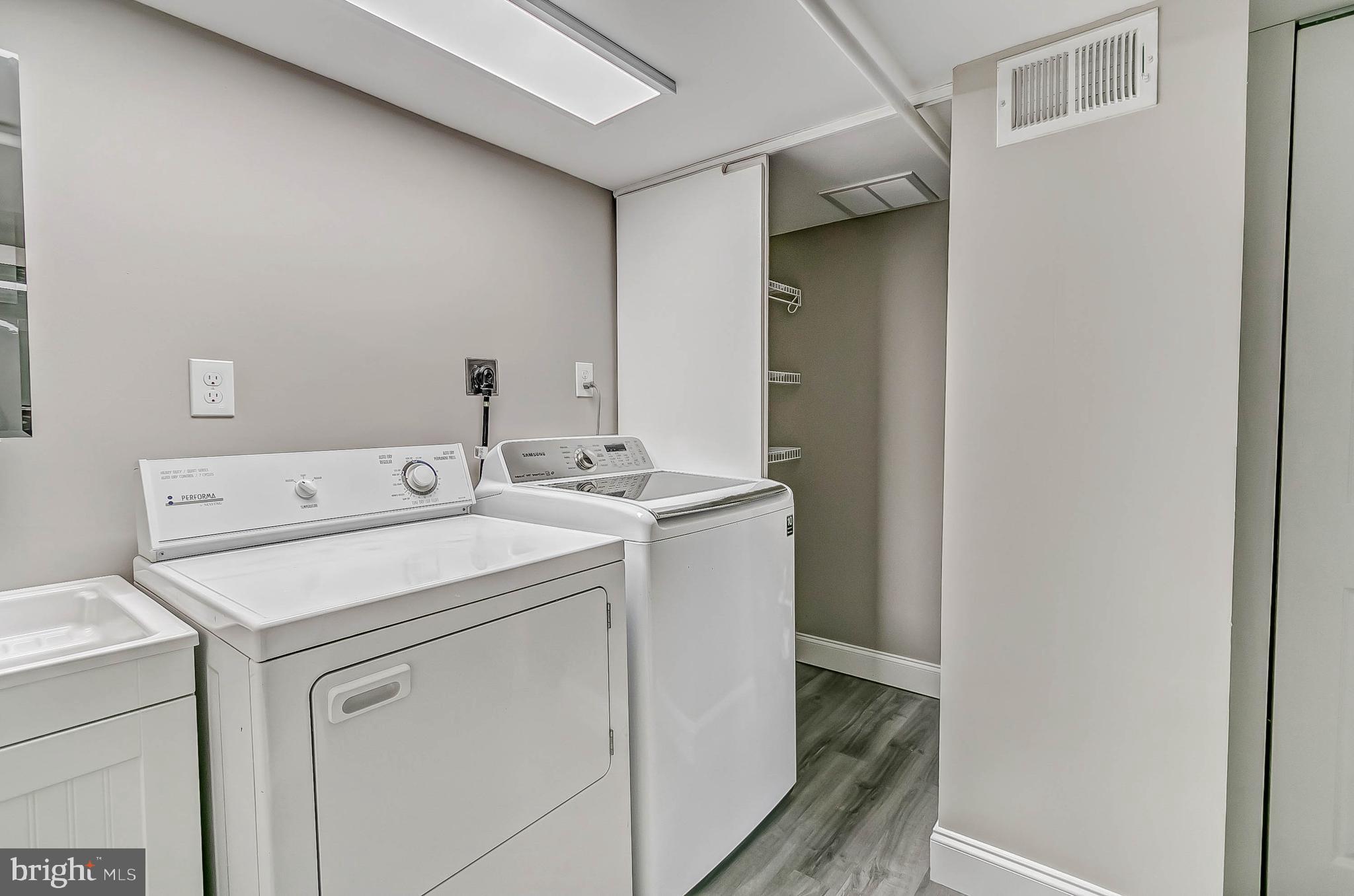 7207 Giles Place Springfield, VA 22150 - Photo 41 of 55