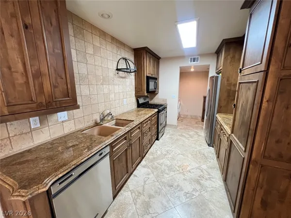 $1,795 | 415 Roman Tree Court, Las Vegas, NV 89183