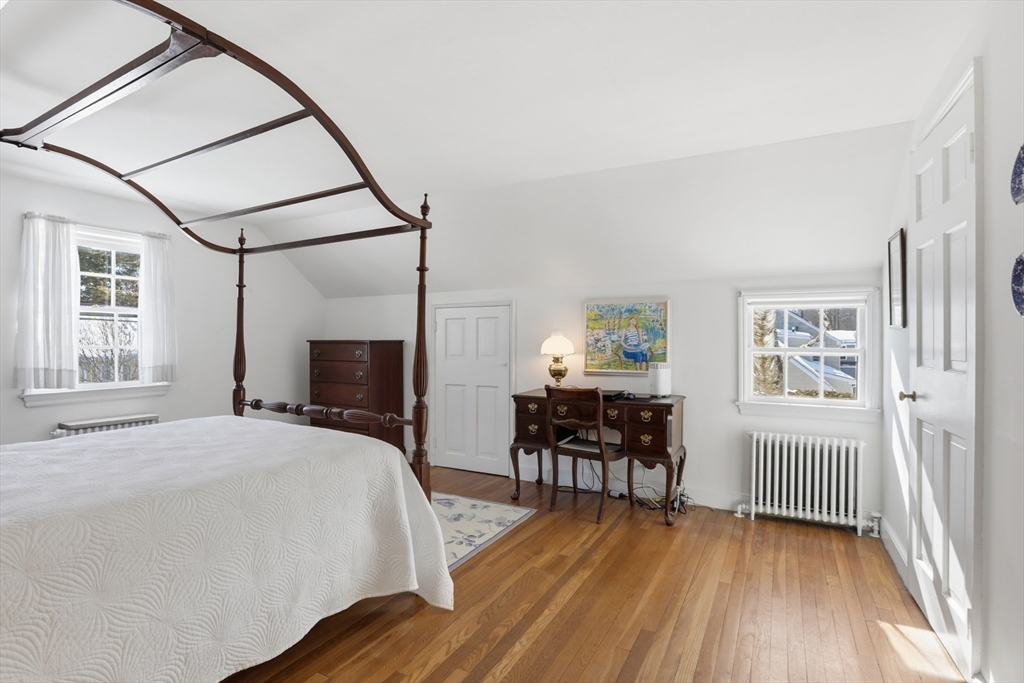 2 Canterbury Road Winchester, MA 01890 - Photo 24 of 33