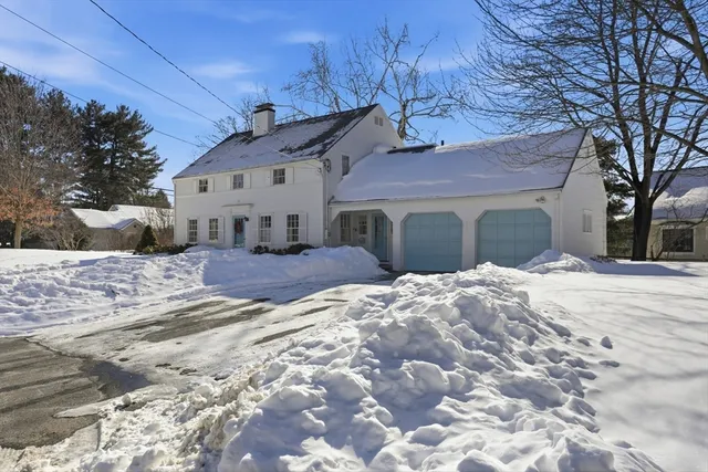 $1,399,000 | 2 Canterbury Road, Winchester, MA 01890