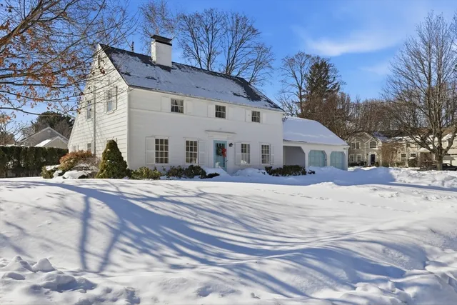 $1,399,000 | 2 Canterbury Road, Winchester, MA 01890