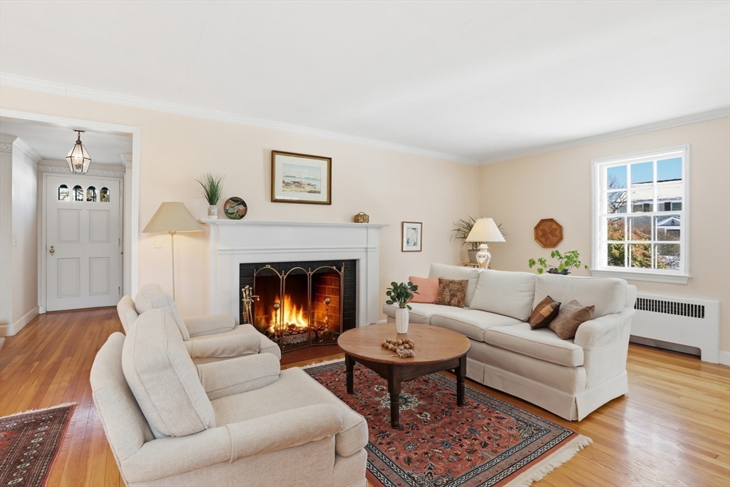 2 Canterbury Road Winchester, MA 01890 - Photo 6 of 33