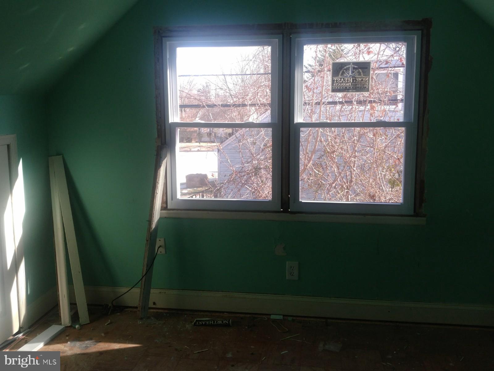 8127 Subet Road Baltimore, MD 21244 - Photo 8 of 9