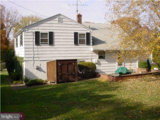1606 Dogwood Road Flourtown, PA 19031 - Photo 2 of 2