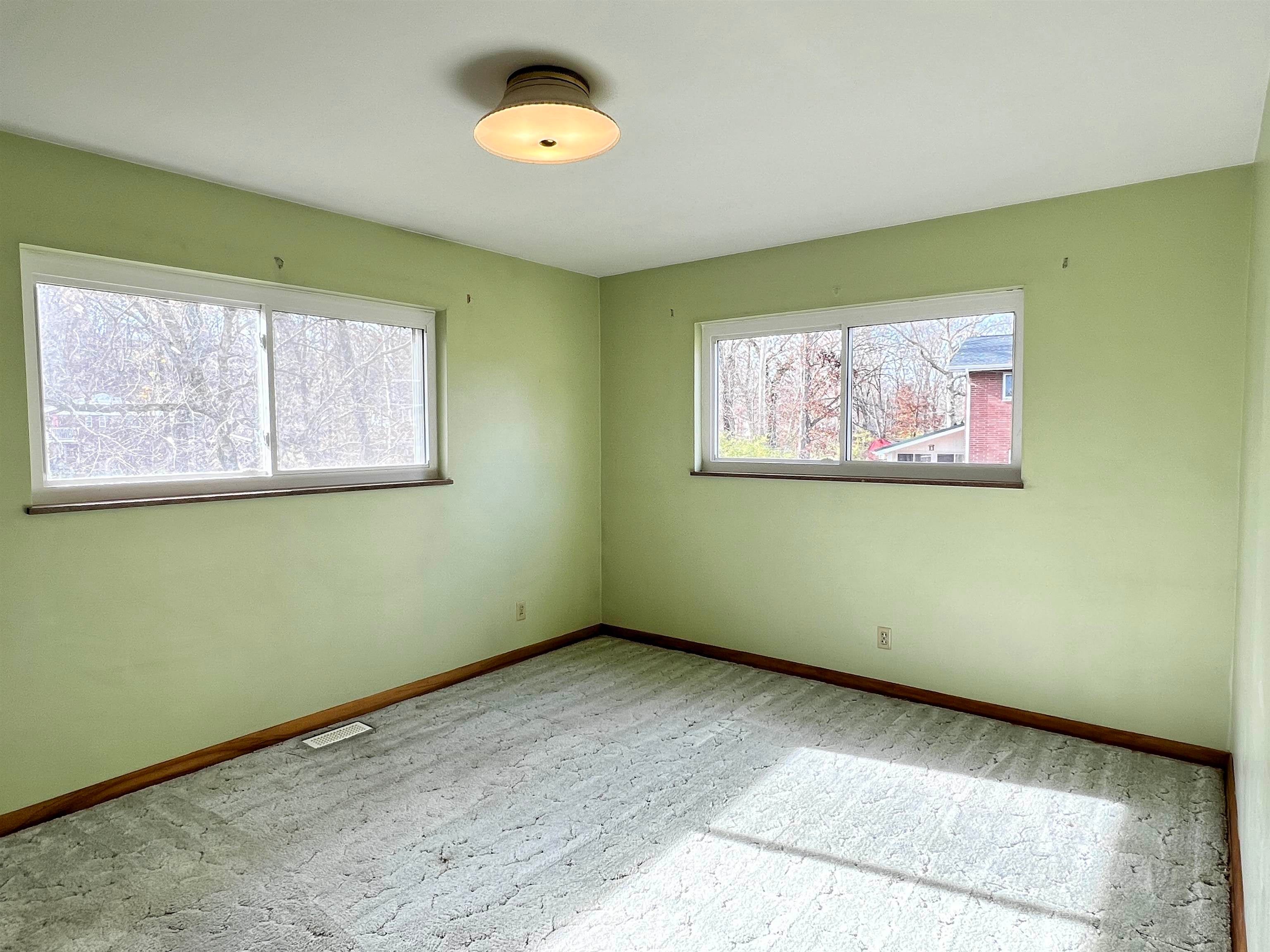 595 Tallwood Road Huntington, WV 25705 - Photo 15 of 32 Gallery Image 15