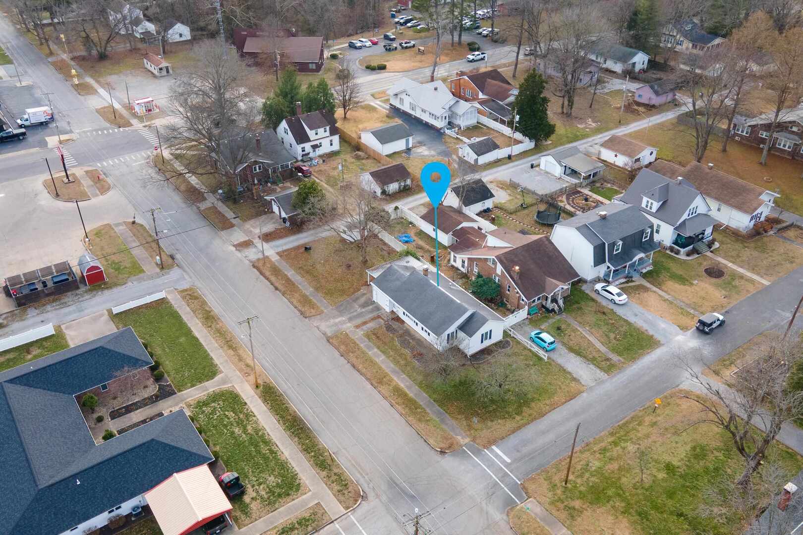 103 North 22nd Street Murphysboro, IL 62966 - Photo 21 of 23 an aerial view of residential houses with outdoor space