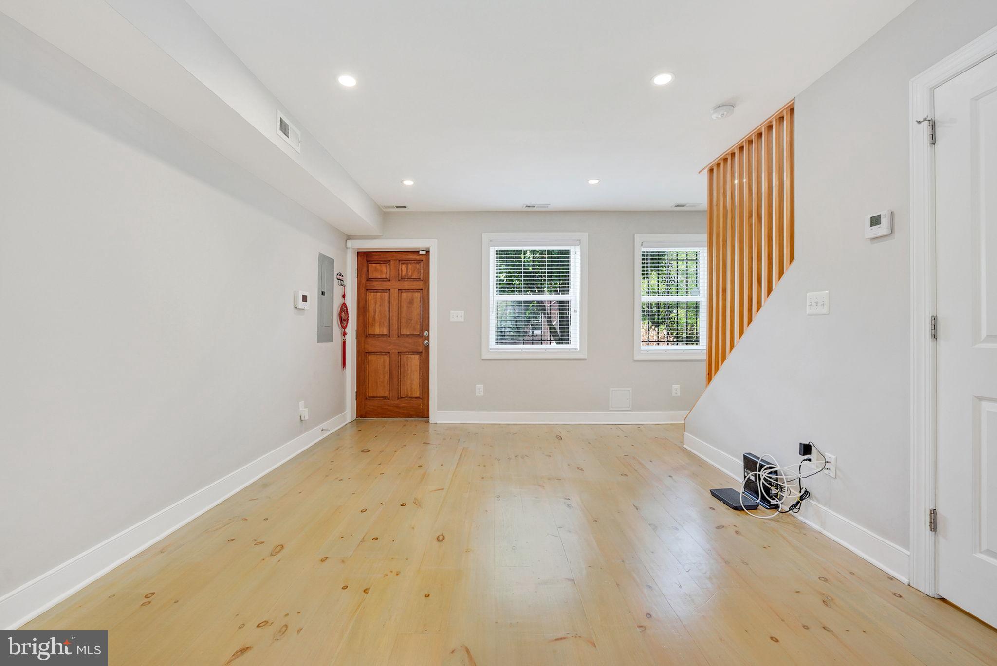 1726 E Street Northeast Washington, DC 20002 - Photo 2 of 22