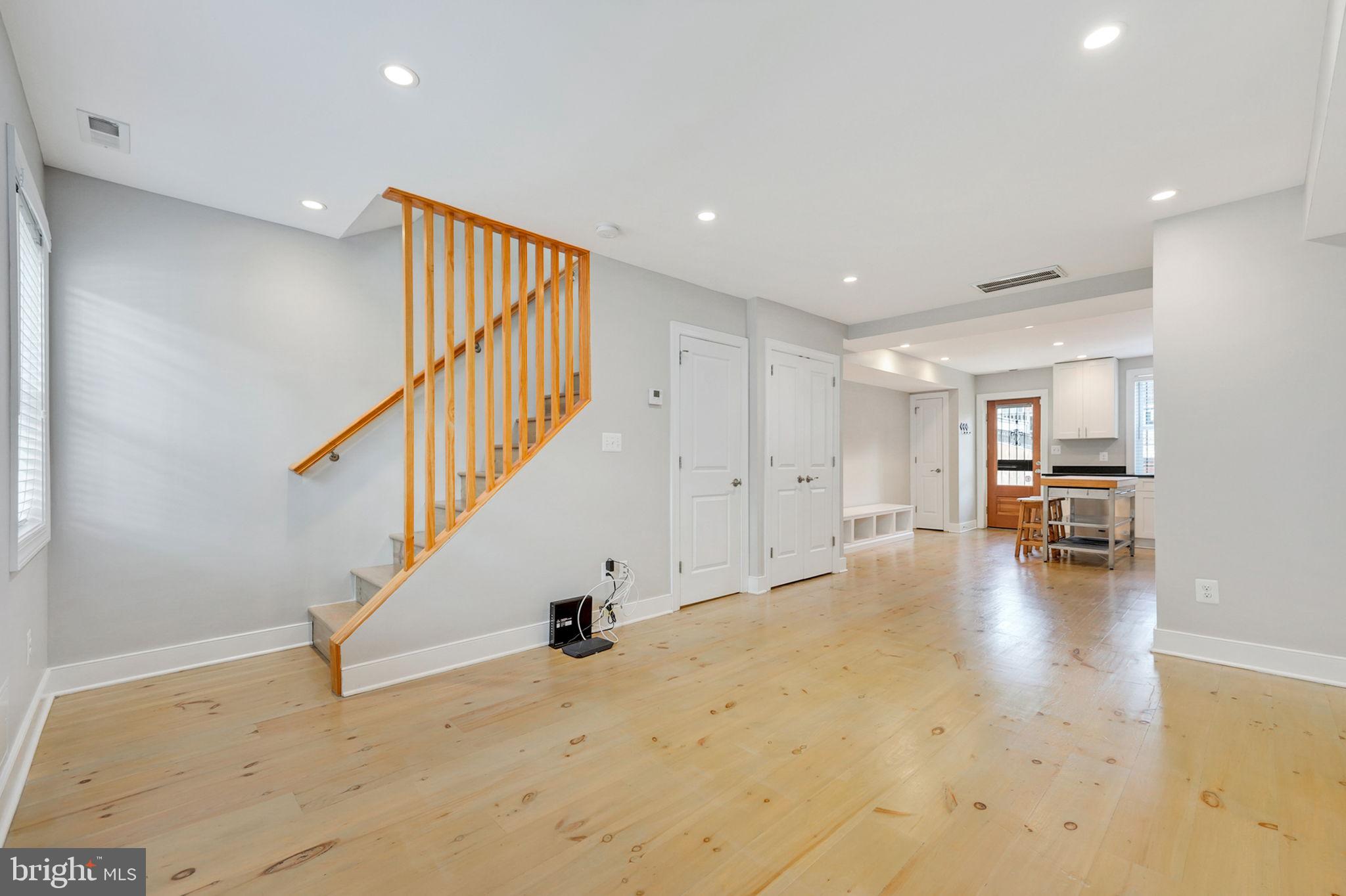 1726 E Street Northeast Washington, DC 20002 - Photo 3 of 22