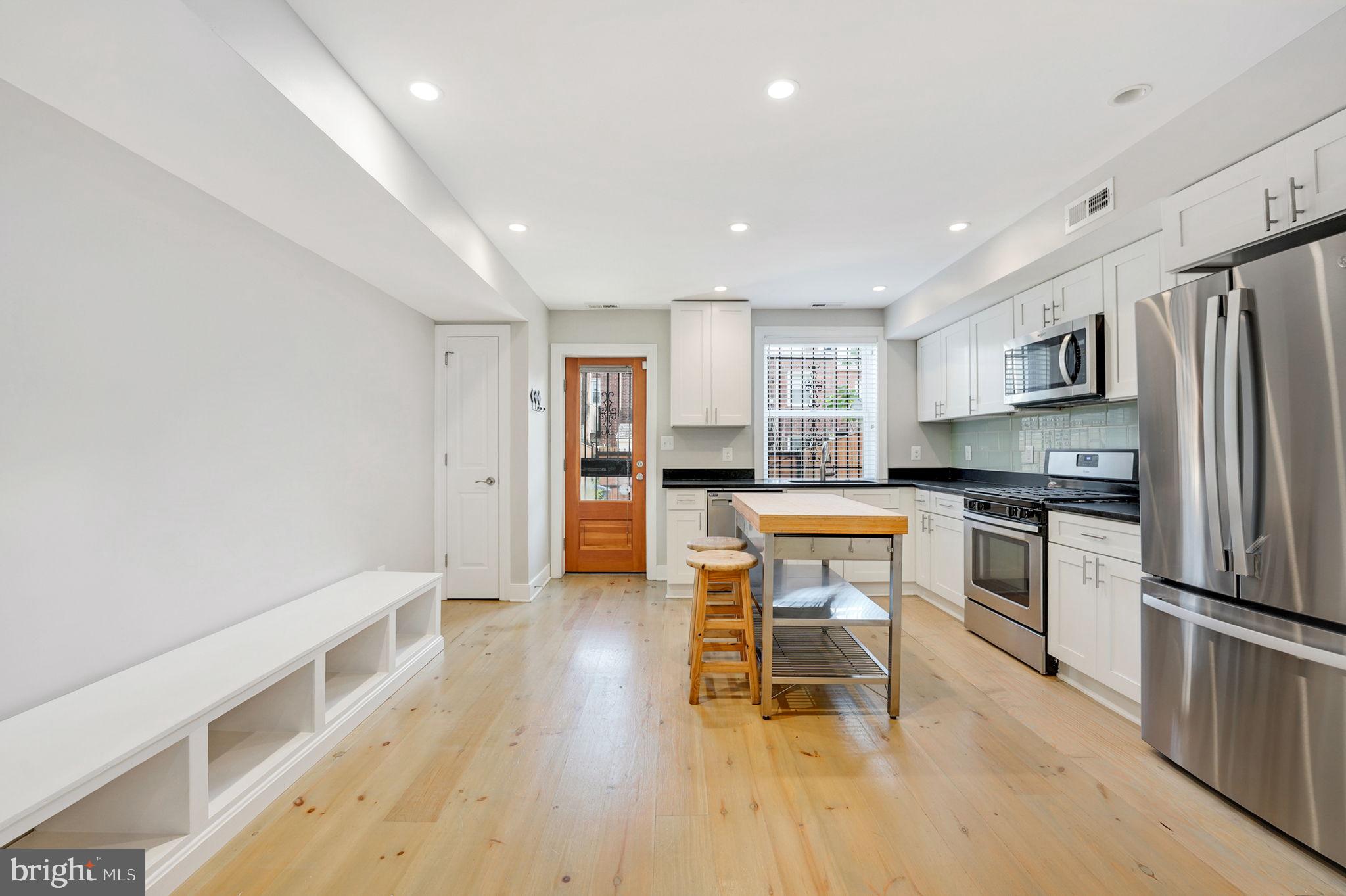 1726 E Street Northeast Washington, DC 20002 - Photo 4 of 22