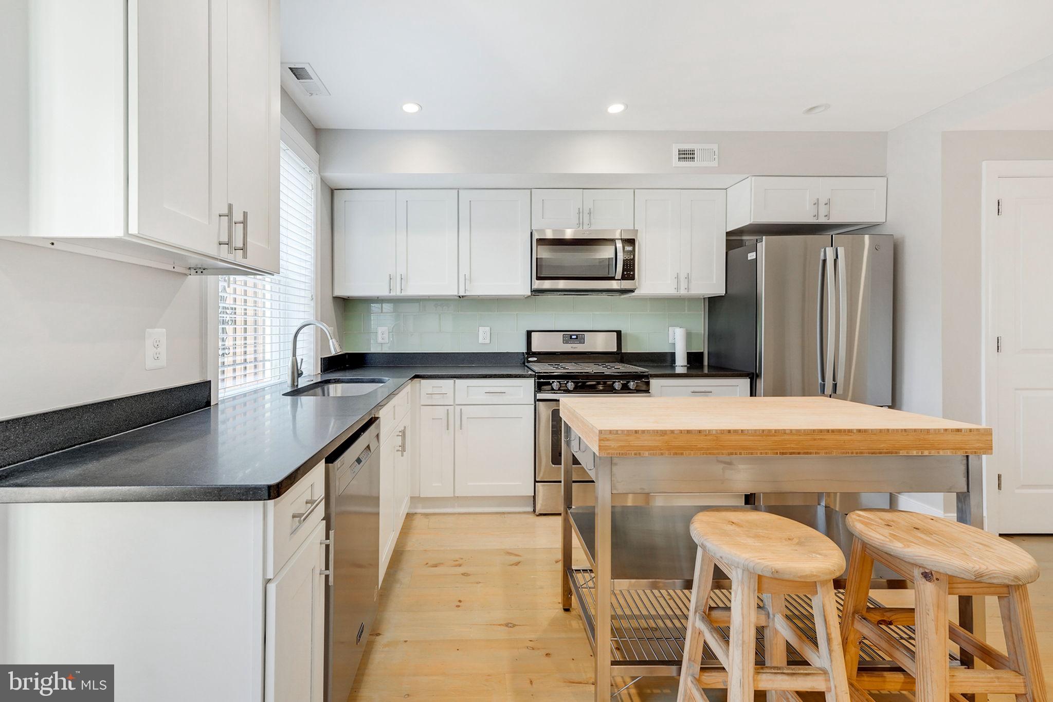 1726 E Street Northeast Washington, DC 20002 - Photo 5 of 22