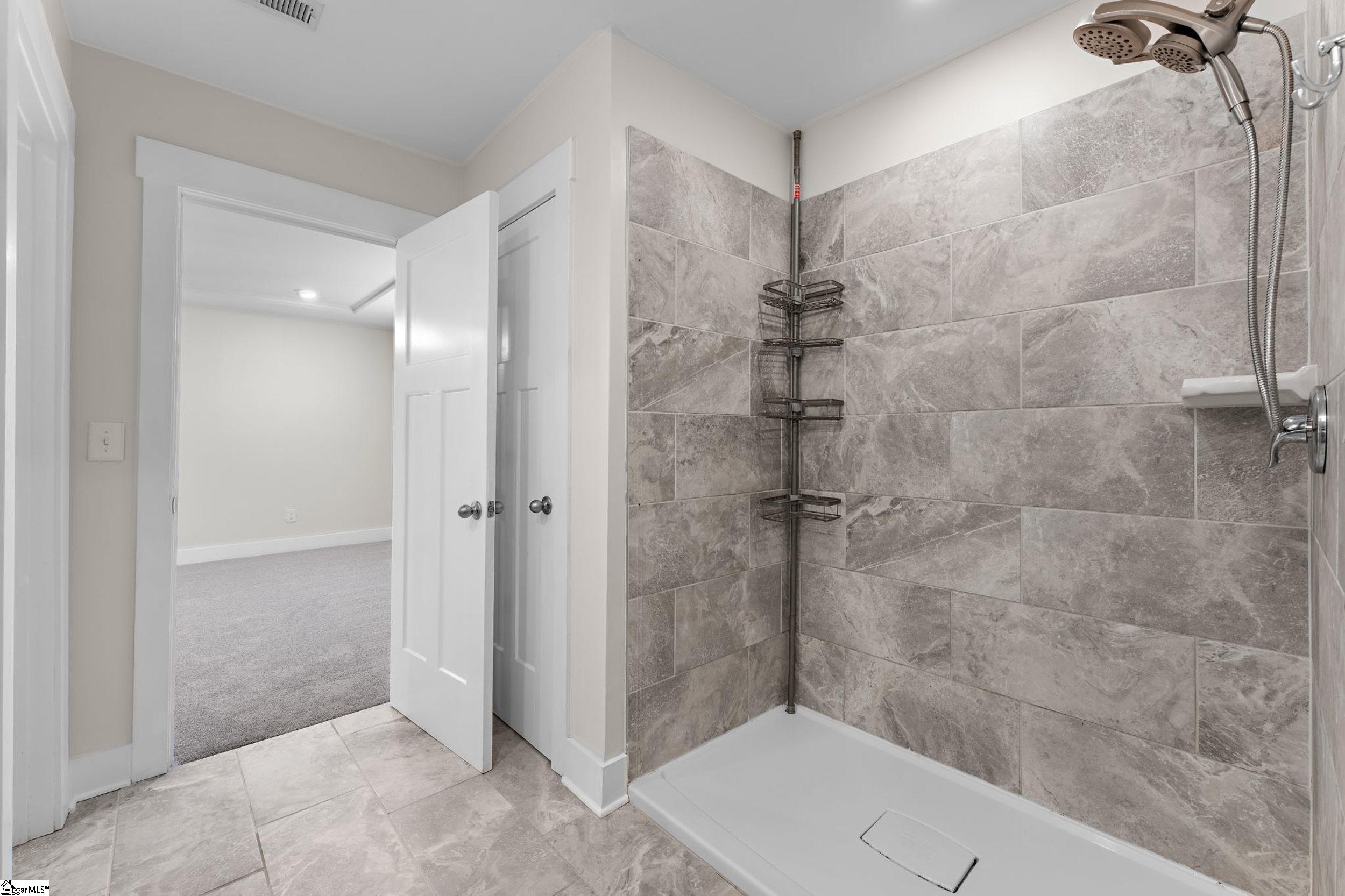 310 Fox Hollow Lane Pelzer, SC 29669 - Photo 19 of 37