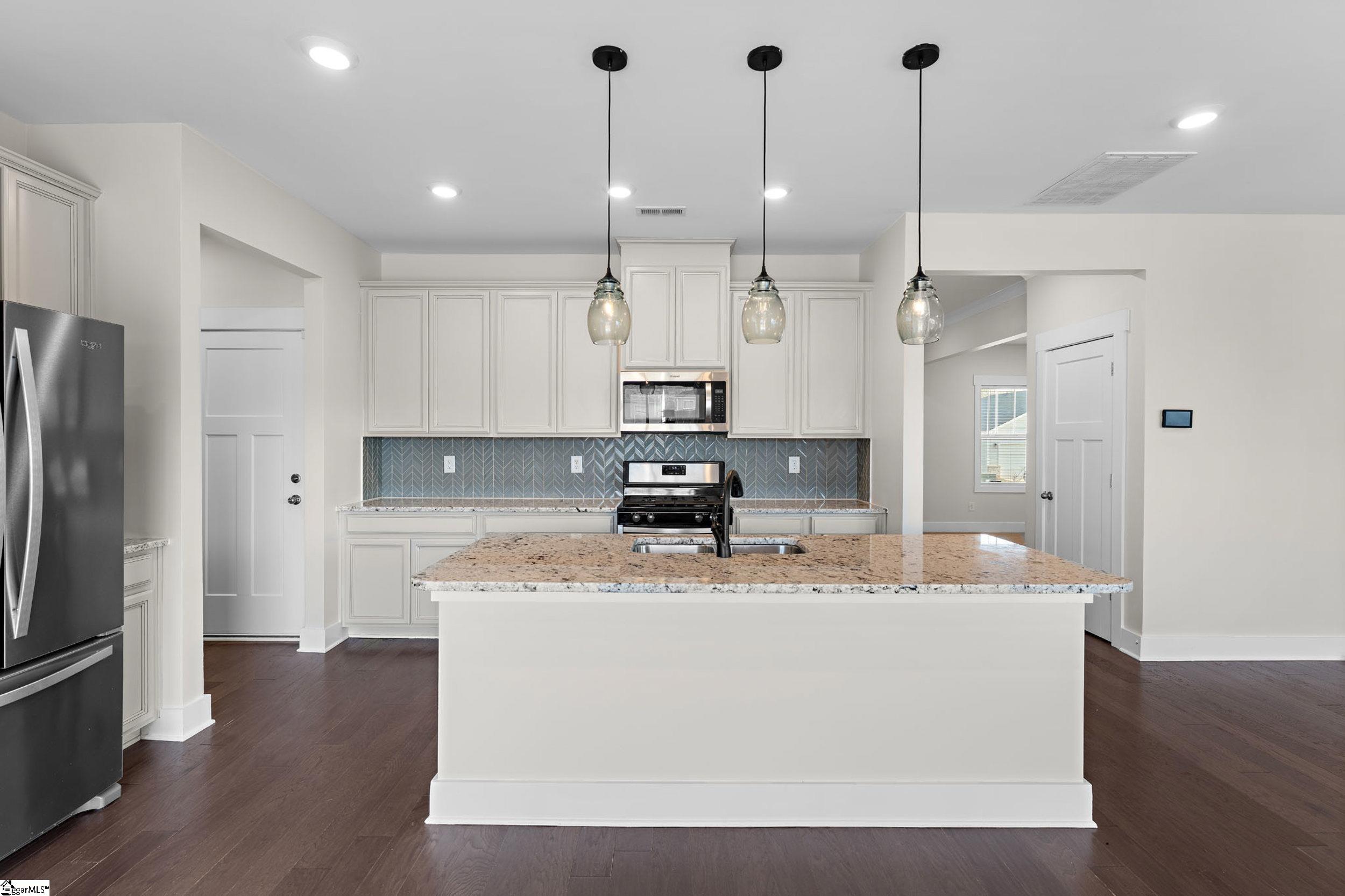 310 Fox Hollow Lane Pelzer, SC 29669 - Photo 8 of 37