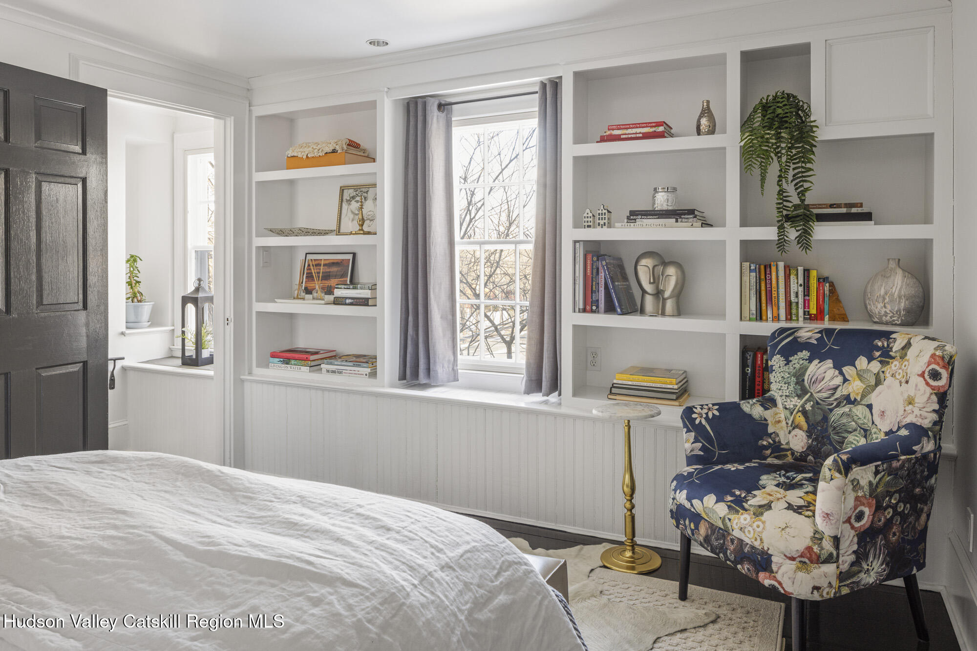 2887 Highway 209 Marbletown, NY 12401 - Photo 23 of 33 a bedroom with a bed and a window