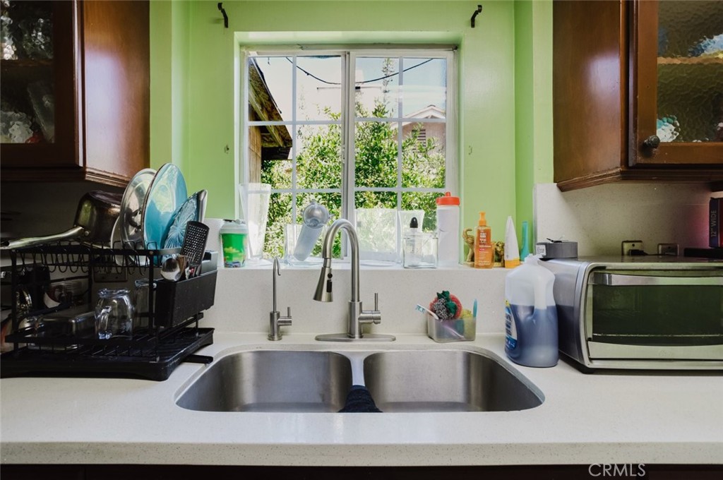 11338 Dronfield Avenue Pacoima, CA 91331 - Photo 16 of 46