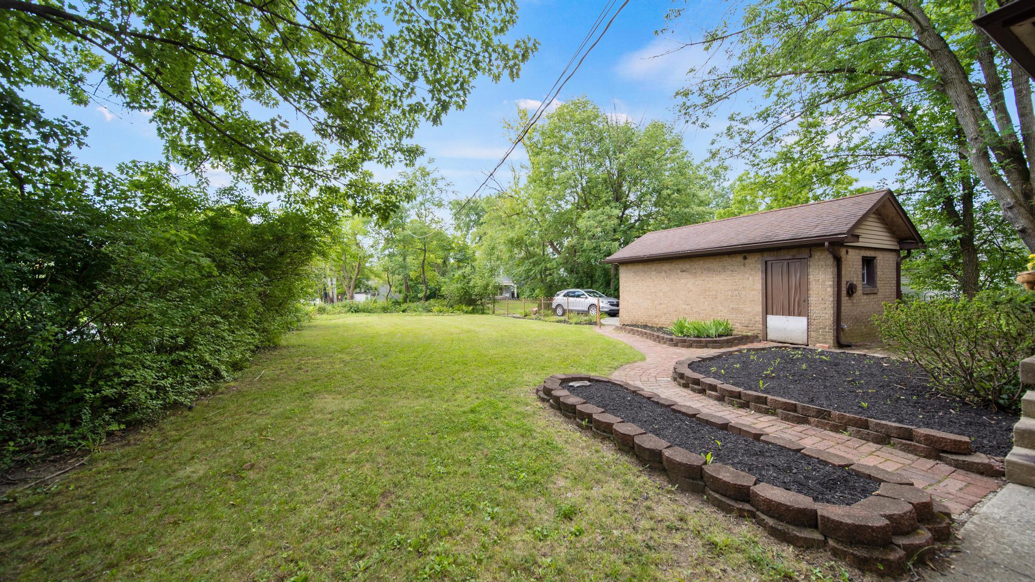 235 Walhalla Road Columbus, OH 43202 - Photo 34 of 48 028--FULL