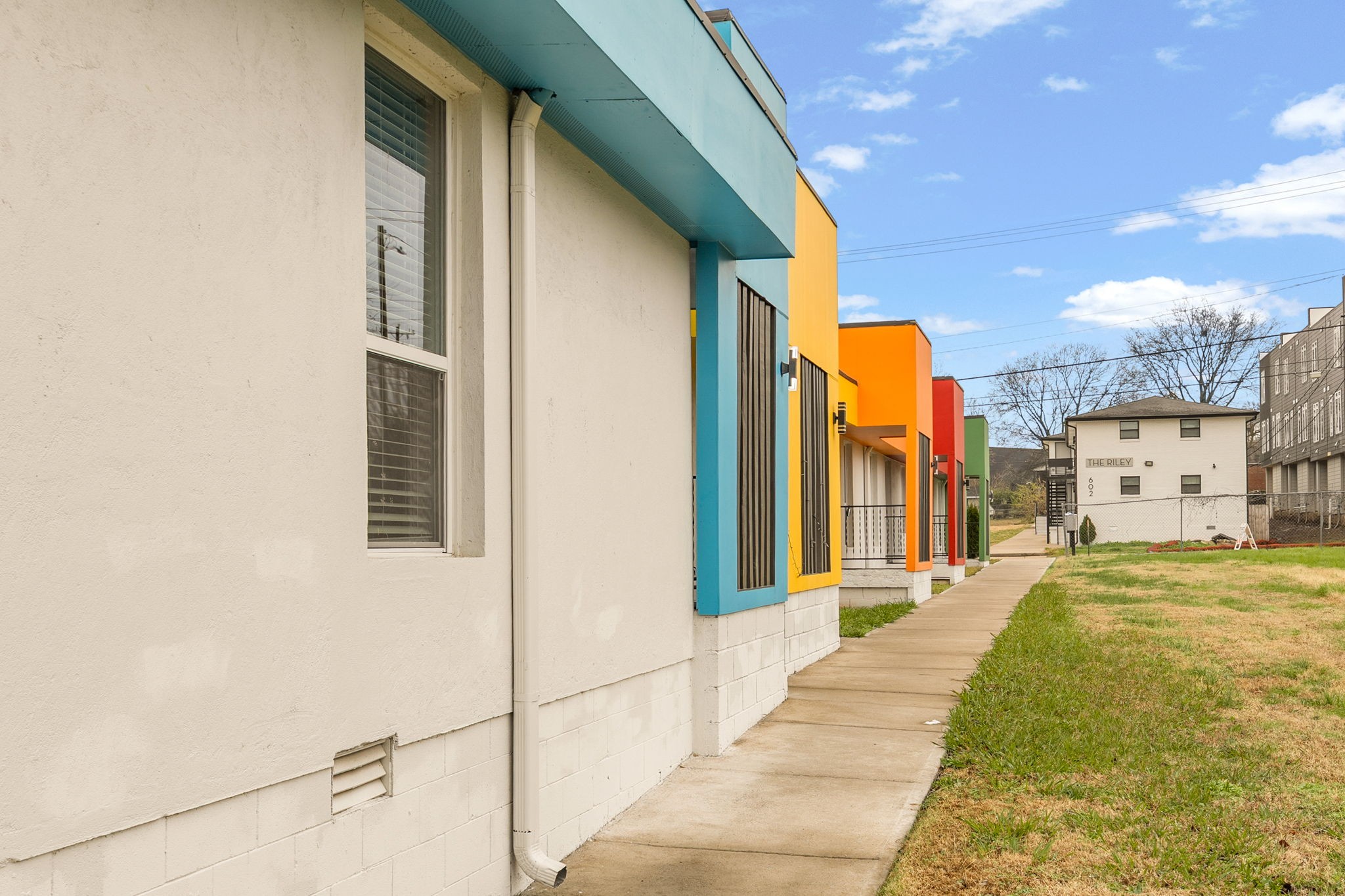 605 40th Avenue North, Unit E Nashville, TN 37209 - Photo 15 of 21 a view of a house with a outdoor space