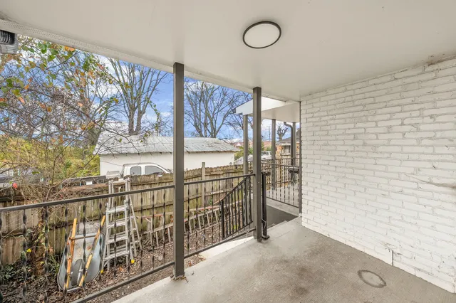 $1,495 | 605 40th Avenue North, Unit E, Nashville, TN 37209