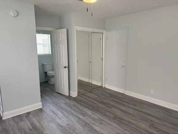 $1,200 | 1150 West Blue Heron Boulevard, Unit 5, Riviera Beach, FL 33404