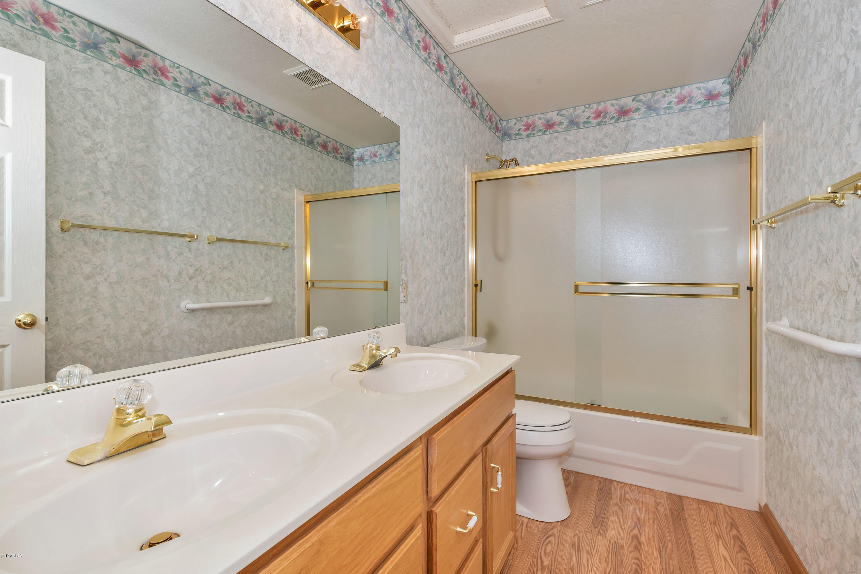 7759 East Decatur Circle Mesa, AZ 85207 - Photo 21 of 30 Guest Bathroom