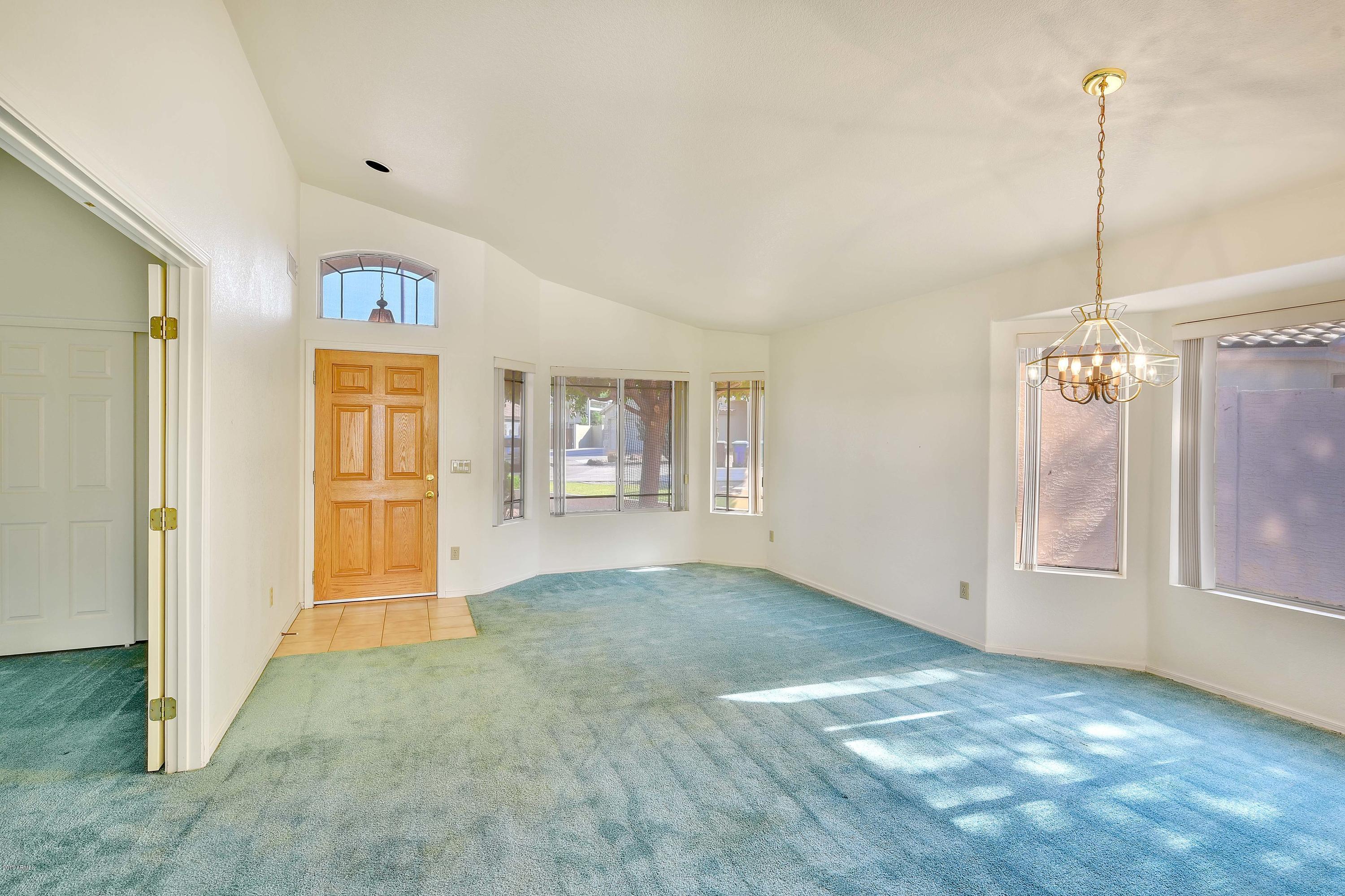 7759 East Decatur Circle Mesa, AZ 85207 - Photo 5 of 30 Foyer - Living/Dining Area