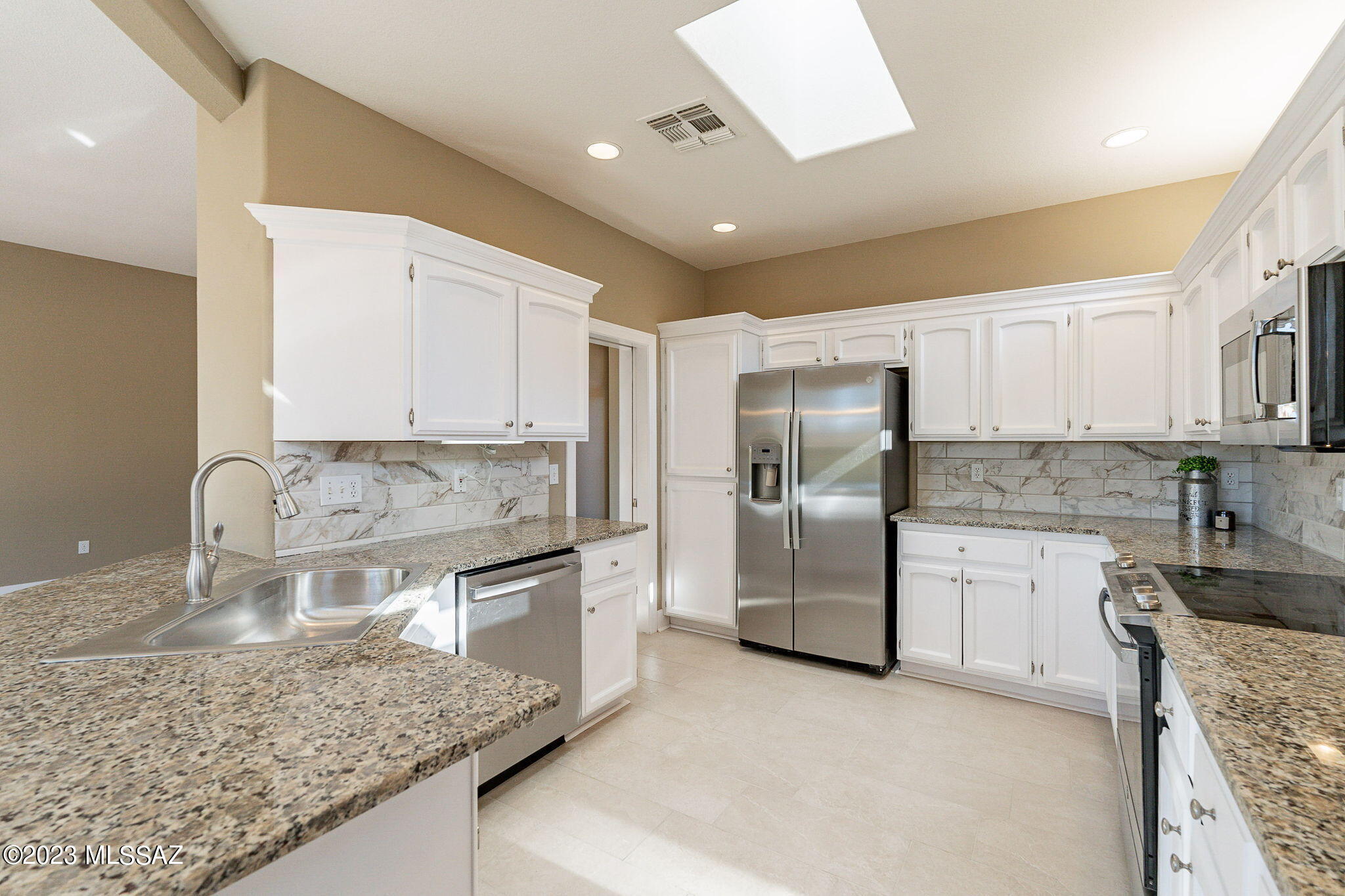 13611 North Pima Spring Way Oro Valley, AZ 85755 - Photo 28 of 49