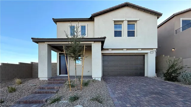 $4,695 | 11757 Songbird Hl Avenue, Las Vegas, NV 89138