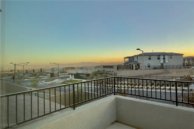 $4,695 | 11757 Songbird Hl Avenue, Las Vegas, NV 89138
