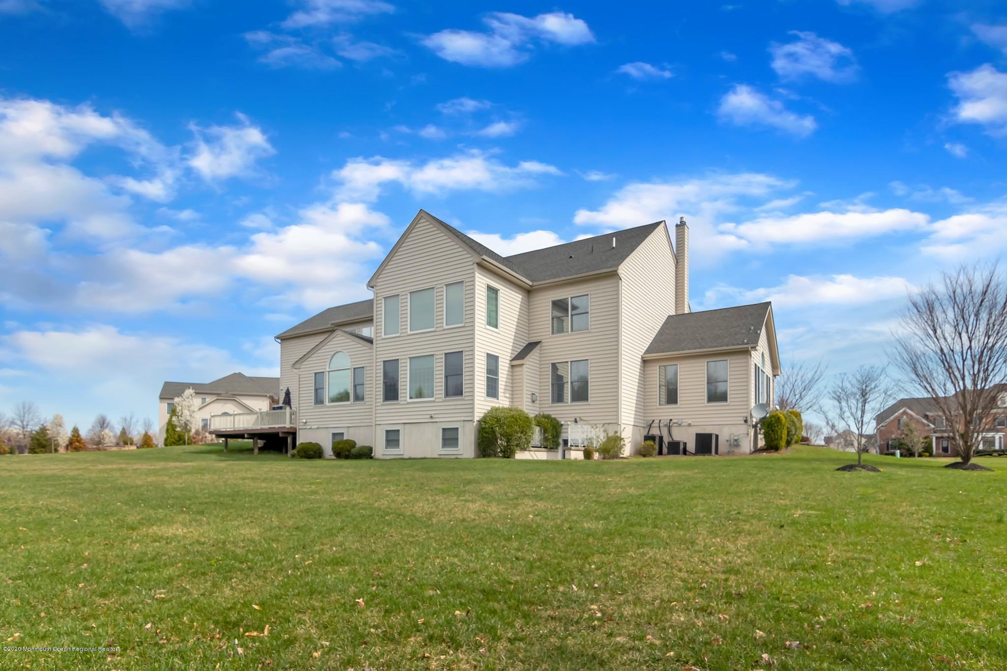 18 Ridgeview Way Allentown, NJ 08501 - Photo 31 of 46 39