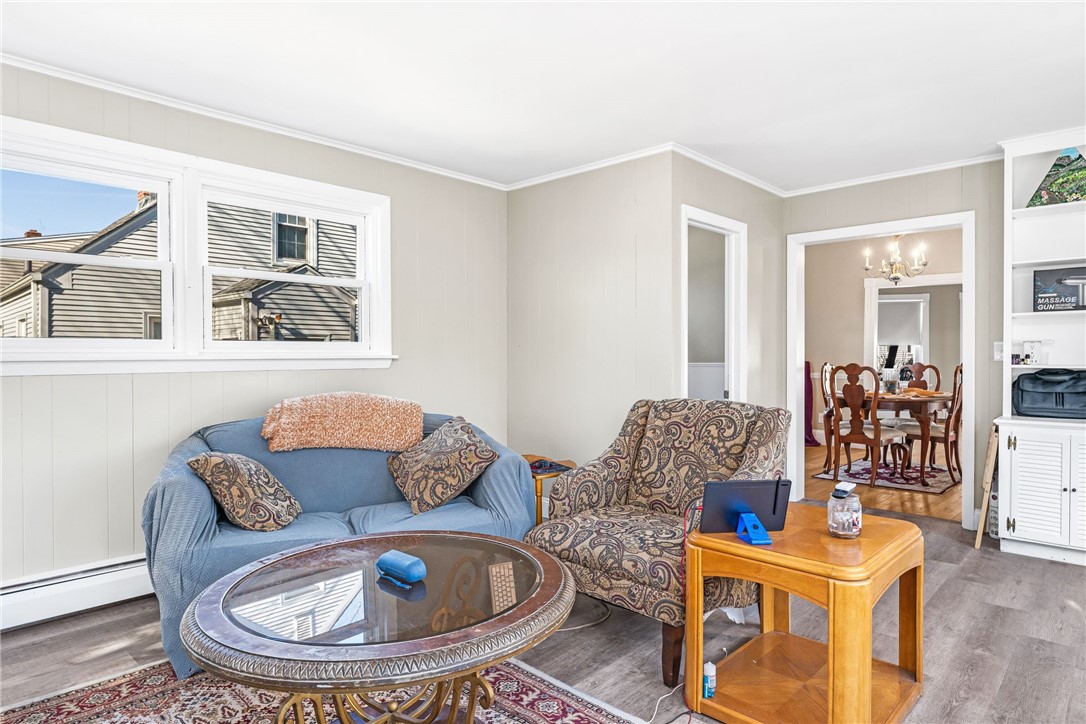 27 Hemlock Avenue Cranston, RI 02910 - Photo 13 of 36