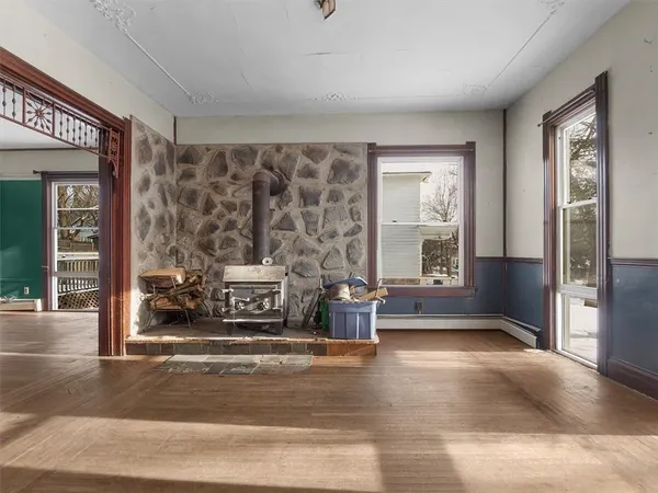 $79,900 | 137 Caroline Street, Galen, NY 14433