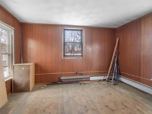 $79,900 | 137 Caroline Street, Galen, NY 14433