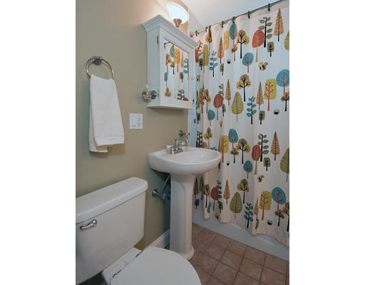 18 Hopkins Road, Unit 18 Arlington, MA 02476 - Photo 11 of 21 Gallery Image 11