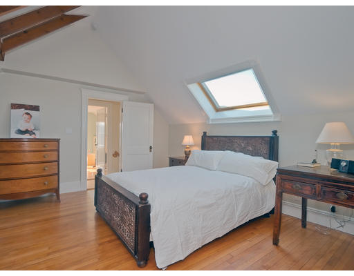 18 Hopkins Road, Unit 18 Arlington, MA 02476 - Photo 8 of 21 Gallery Image 8