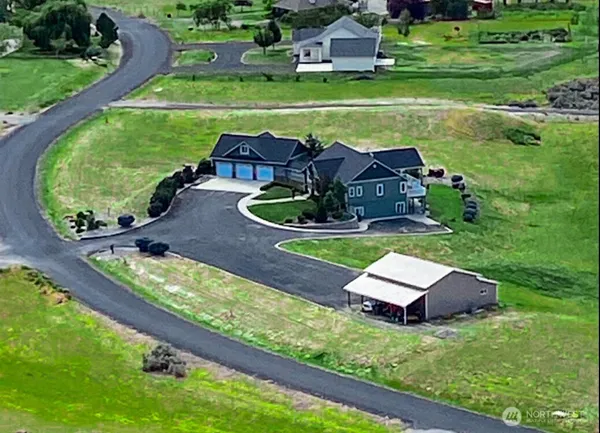 $849,999 | 55776 Bay Area Drive, Electric City, WA 99123