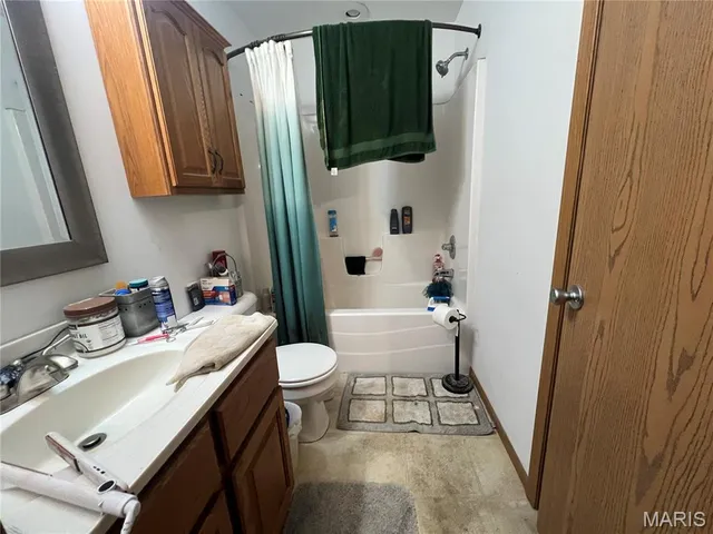 $256,000 | 18 Polo Run Drive, Perryville, MO 63775