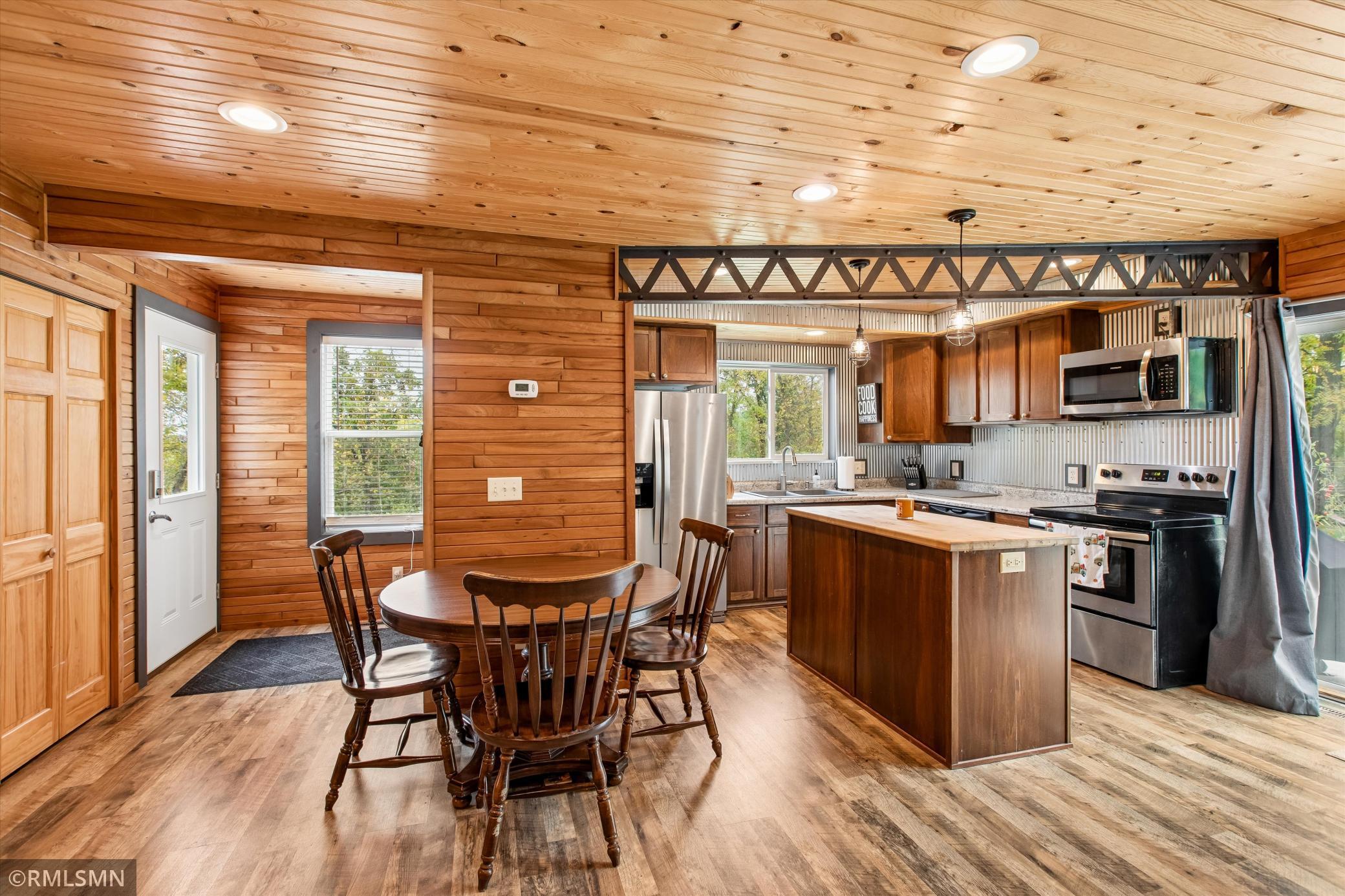 235 Green Spring Road Red Wing, MN 55066 - Photo 10 of 39 Gallery Image 10