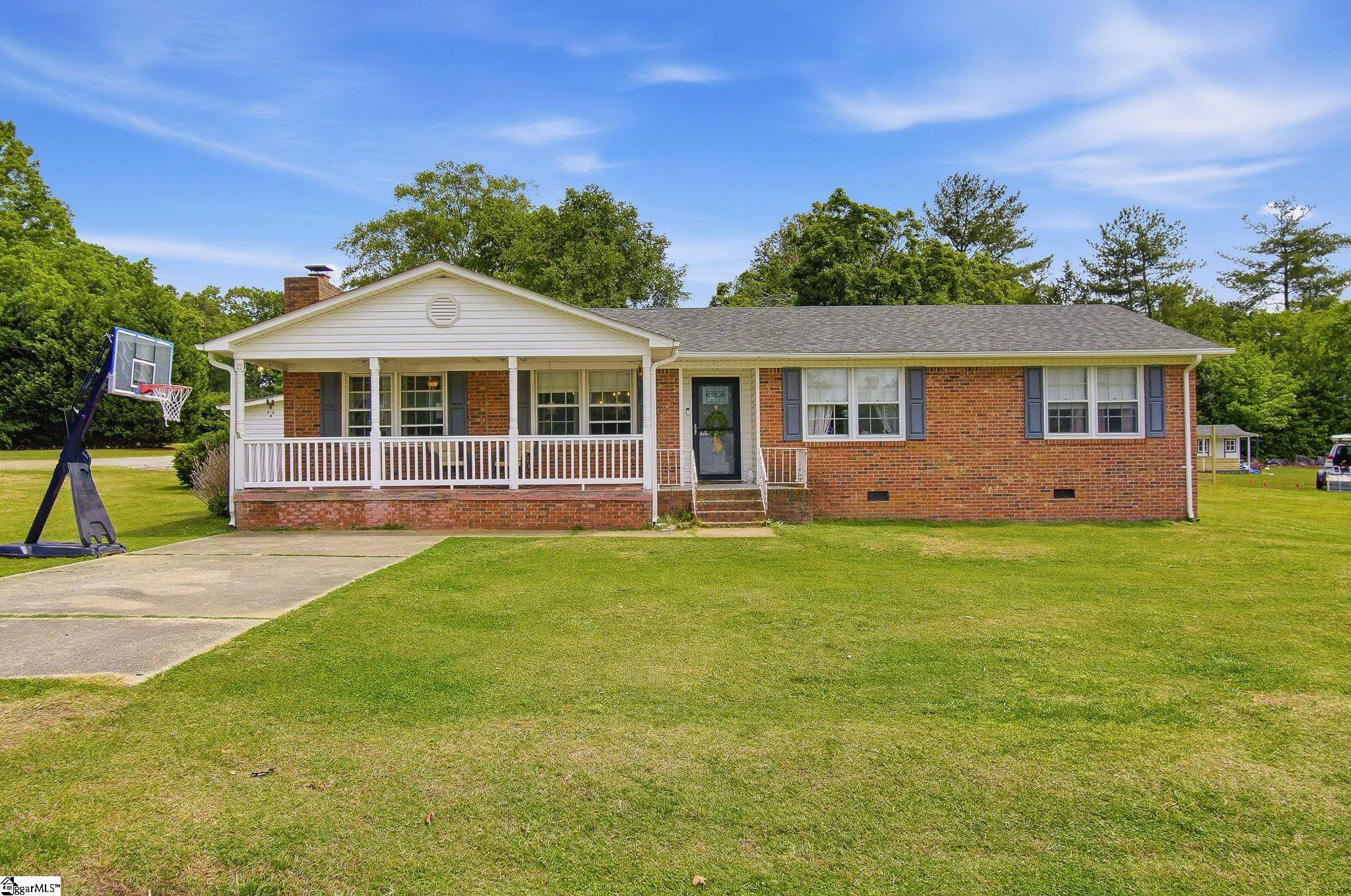 160 Inn View Drive Inman, SC 29349 - Photo 1 of 48 Gallery Image 1