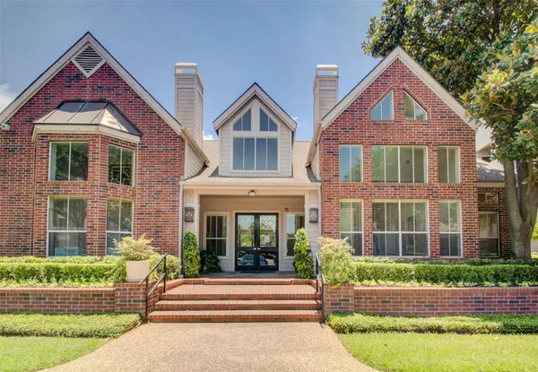 $1,600 | 1330 Old Spanish Trail, Unit 2111, Houston, TX 77054